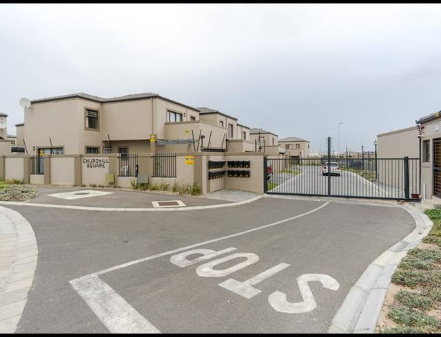 3 BEDROOM TOWNHOUSE TO LET IN PARKLANDS NORTH